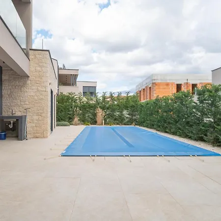 La Peansa Villa *